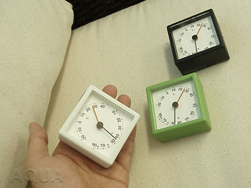 ±0(プラスマイナスゼロ)「2.5R Thermo-Hygrometer」